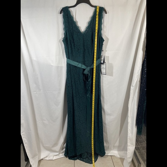 NWT Adrianna Papell [ Plus Size 20W ] Ribbon-Belt Lace Gown‎ in Forest Green - Picture 9 of 12